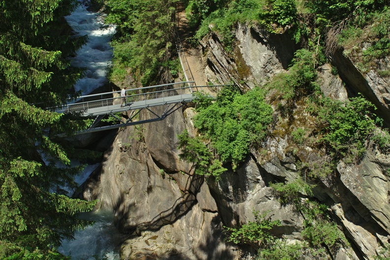 Schluchtenweg  - Brücke.jpg